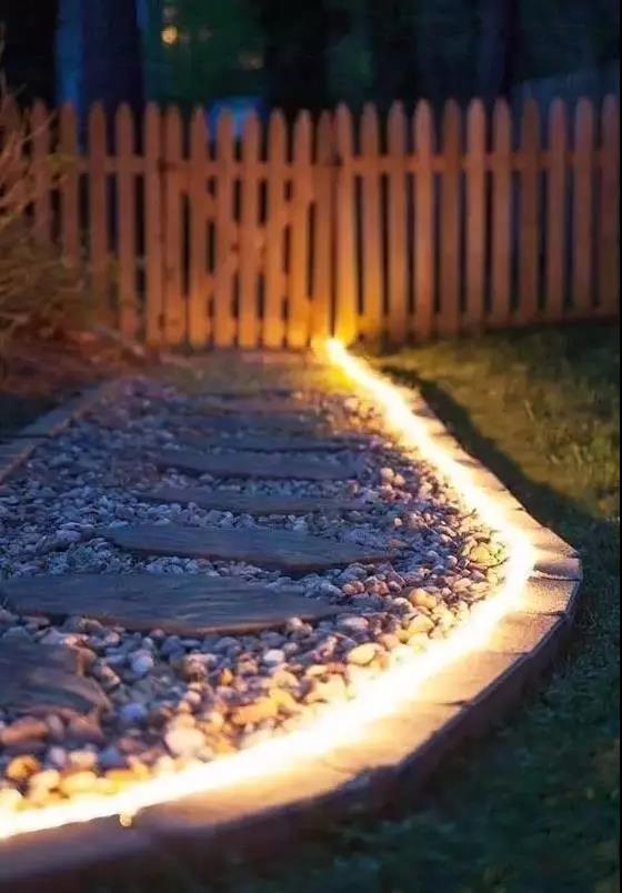 打造出彩庭院，四川景观灯配置秘诀在这里